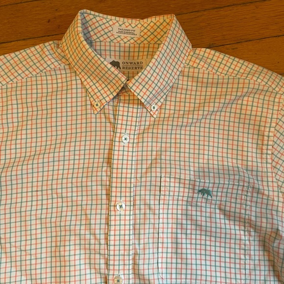 Performance style button down - lightweight - Picture 2 of 3